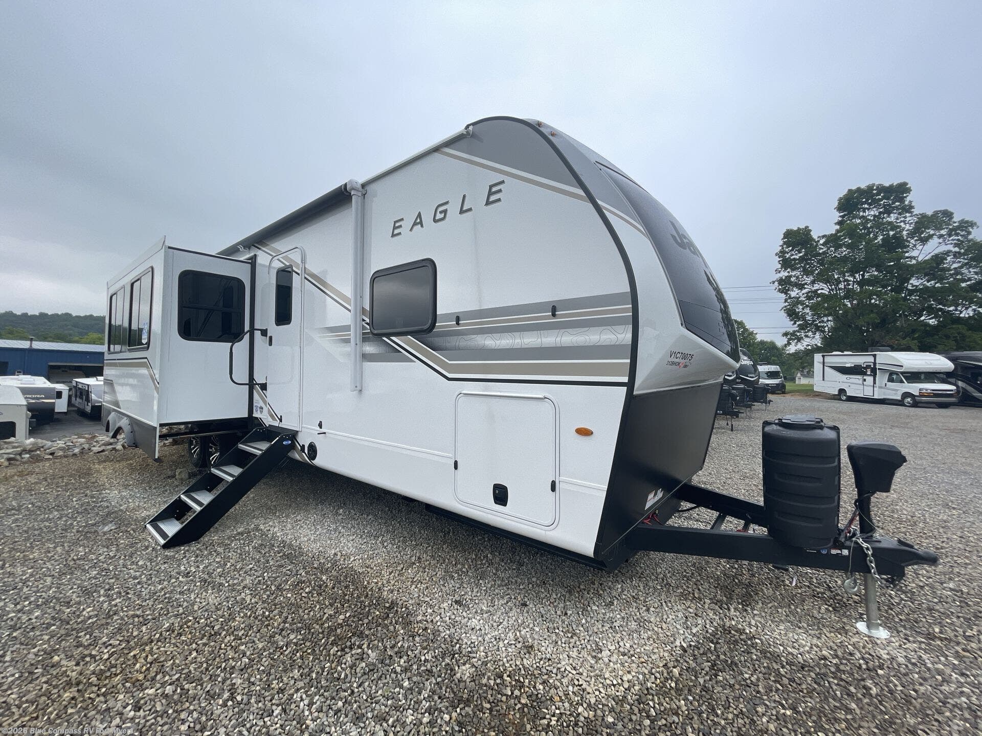 New 2027 Jayco Eagle 312BHOK available in Fort Myers, Florida