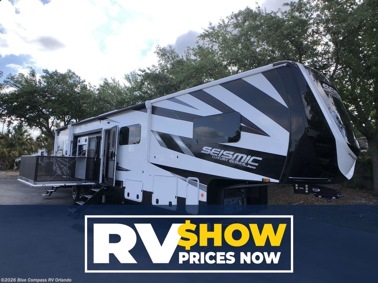 New 2025 Jayco Seismic Luxury Series 4113 available in Casselberry, Florida