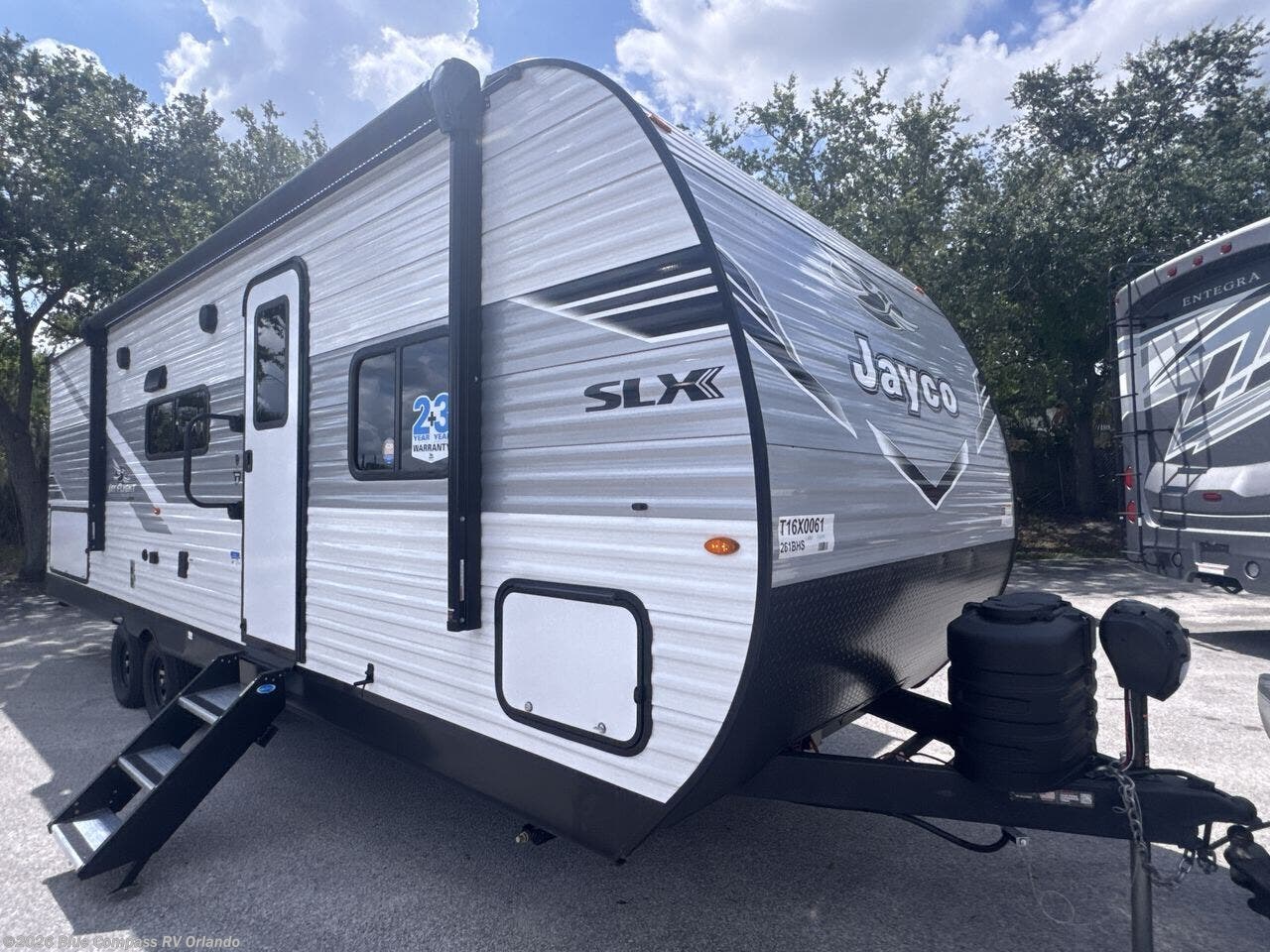 New 2025 Jayco Jay Flight SLX 261BHS available in Casselberry, Florida
