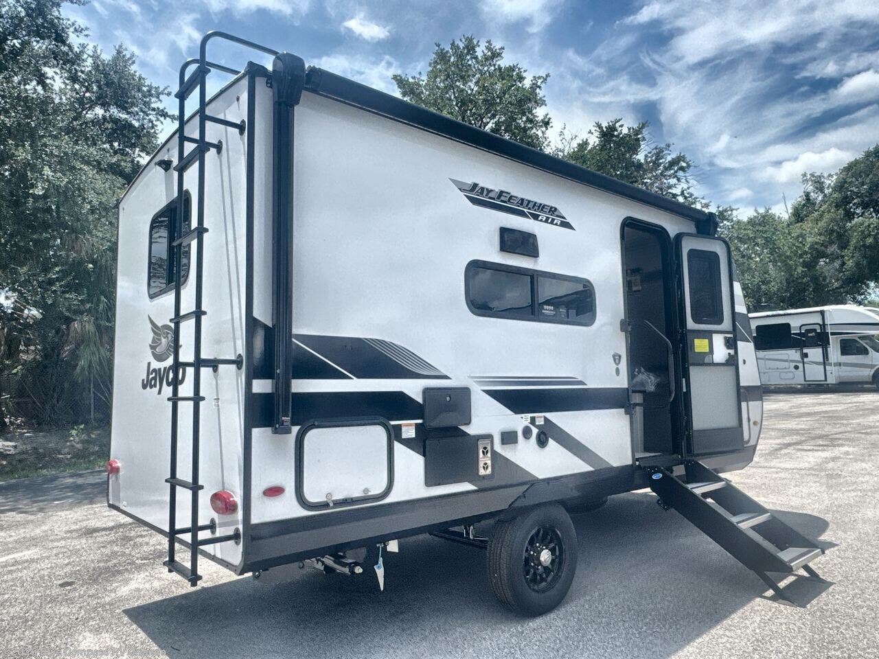 New 2026 Jayco Jay Feather Air 16RB available in Casselberry, Florida