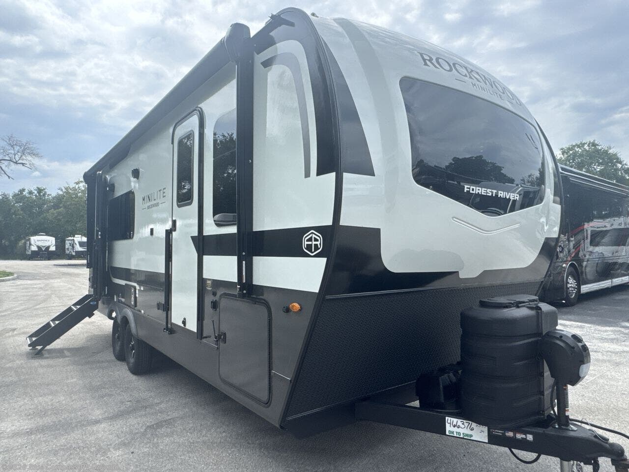 New 2026 Forest River Rockwood Mini Lite 2515S available in Casselberry, Florida