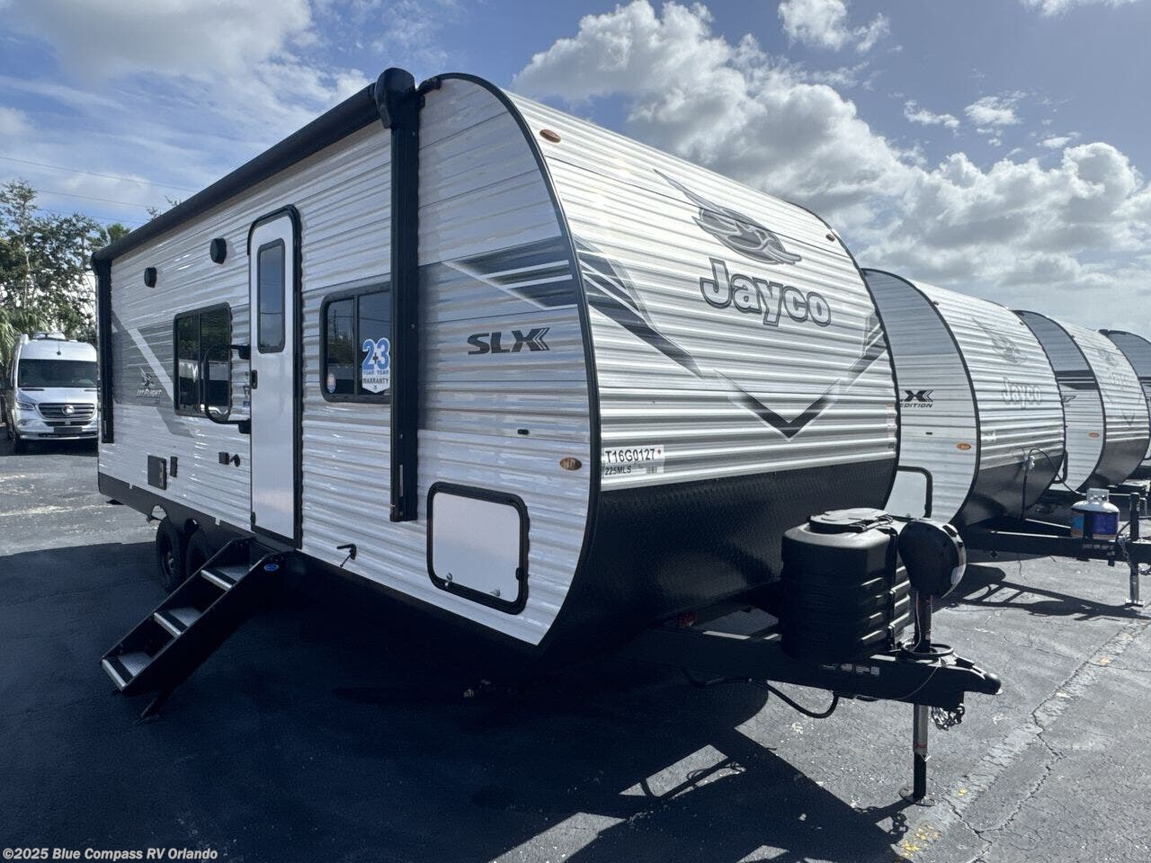 New 2026 Jayco Jay Flight SLX 225MLS available in Casselberry, Florida