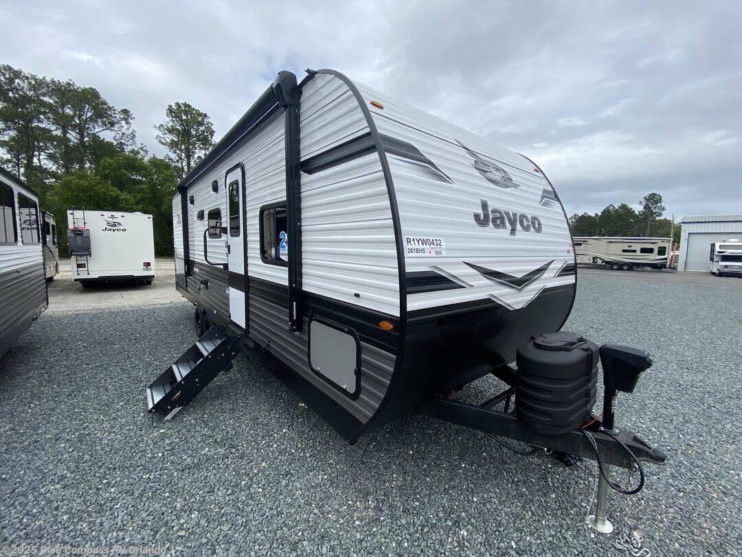 Used 2024 Jayco Jay Flight SLX 261BHS available in Casselberry, Florida