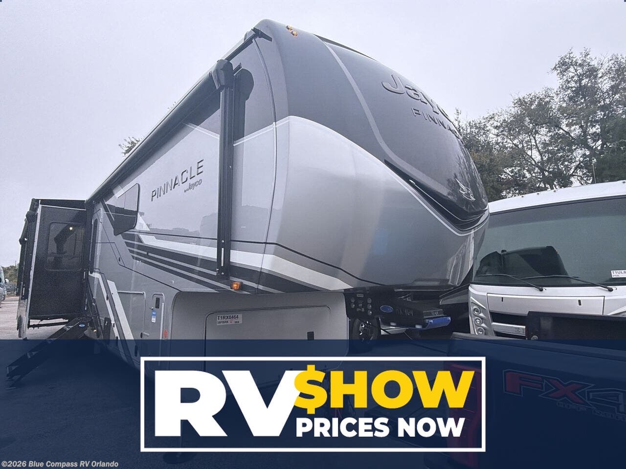 New 2026 Jayco Pinnacle 38FBRK available in Casselberry, Florida