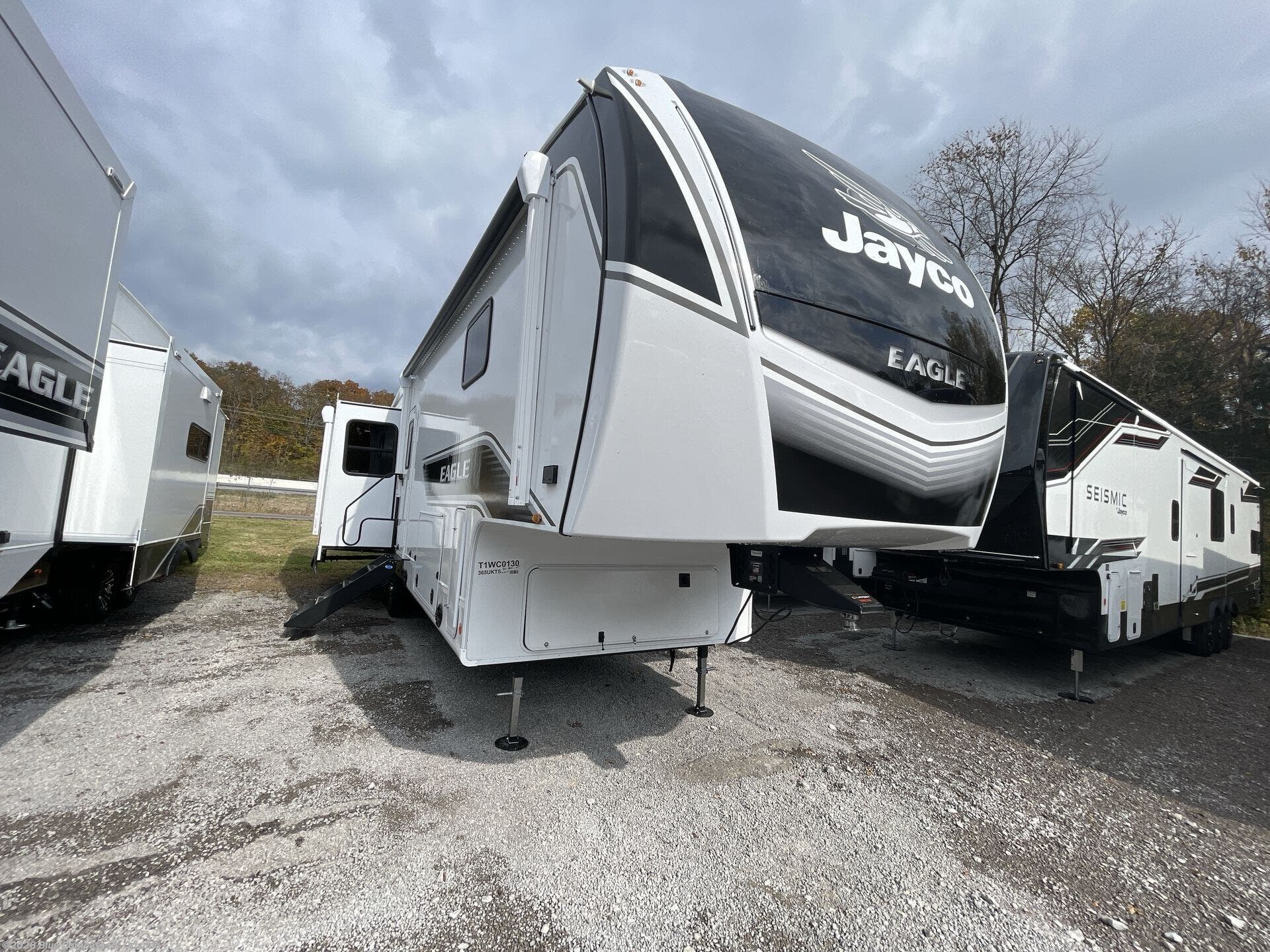 New 2026 Jayco Eagle 365UKTS available in Casselberry, Florida