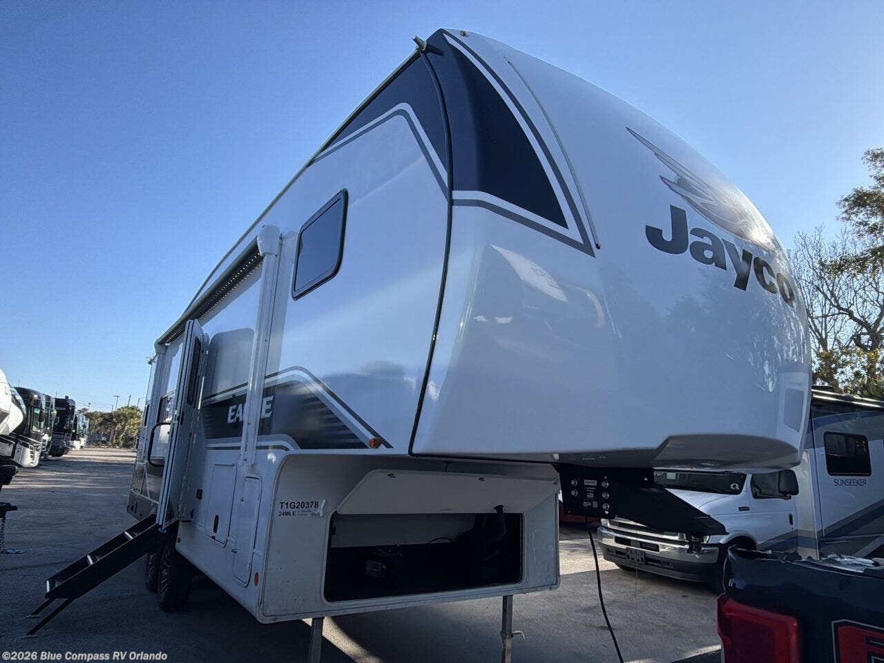 New 2026 Jayco Eagle SLE 24MLE available in Casselberry, Florida