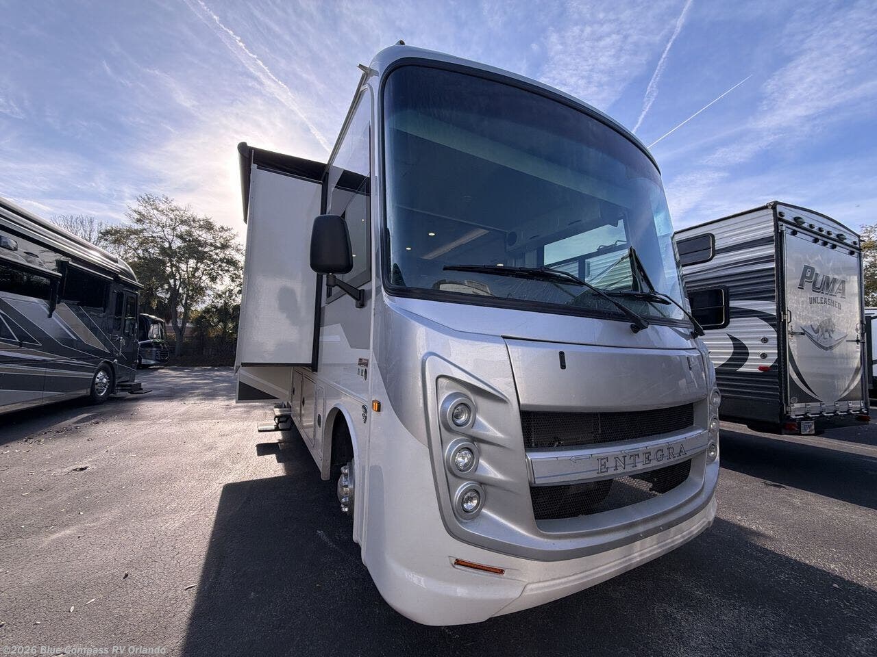 New 2026 Entegra Coach Vision XL 31UL available in Casselberry, Florida