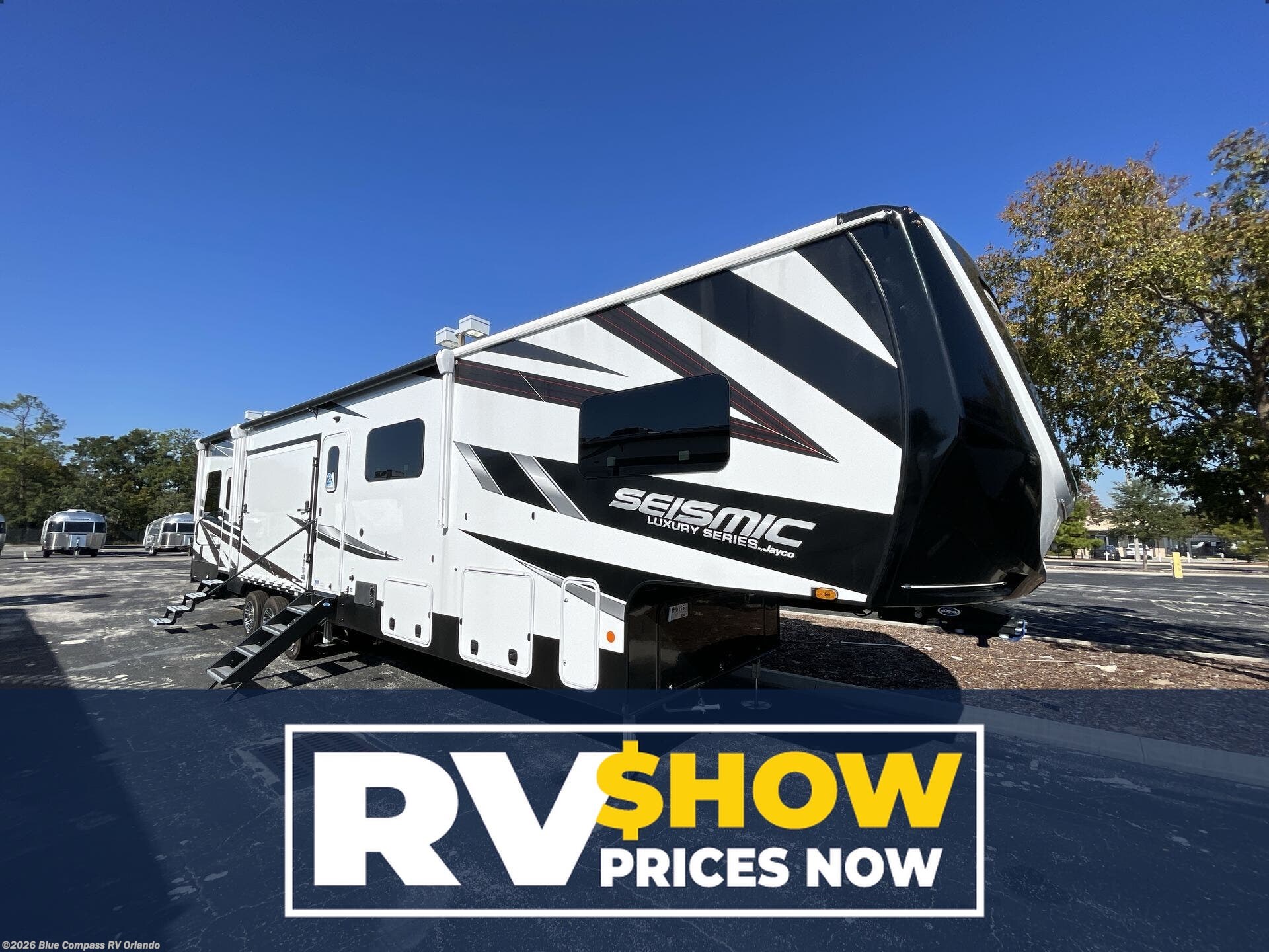 New 2025 Jayco Seismic Luxury Series 4113 available in Casselberry, Florida