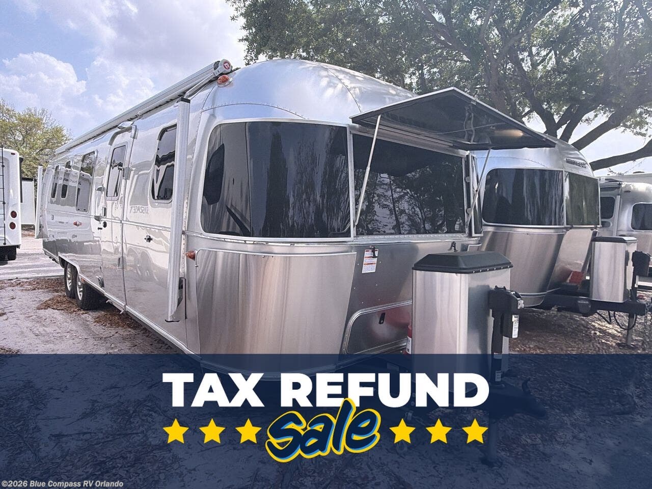 Used 2024 Airstream Classic 33FB available in Casselberry, Florida