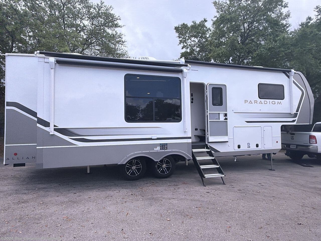 New 2026 Alliance RV Paradigm 312RK available in Casselberry, Florida