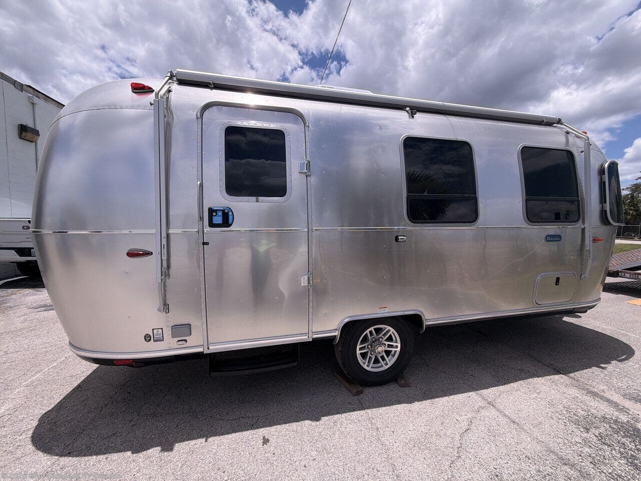 New 2026 Airstream Bambi 22FB available in Casselberry, Florida