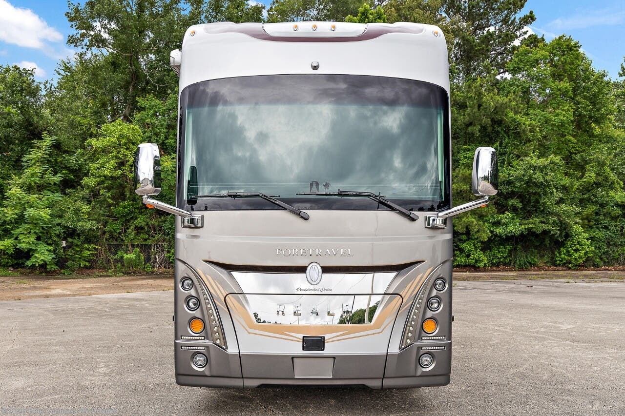 New 2027 Foretravel Realm Presidential  Series  LV7 available in Casselberry, Florida