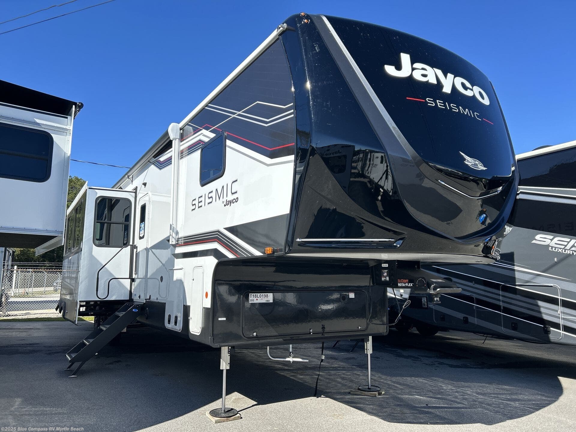 New 2026 Jayco Seismic 395 available in Myrtle Beach, South Carolina