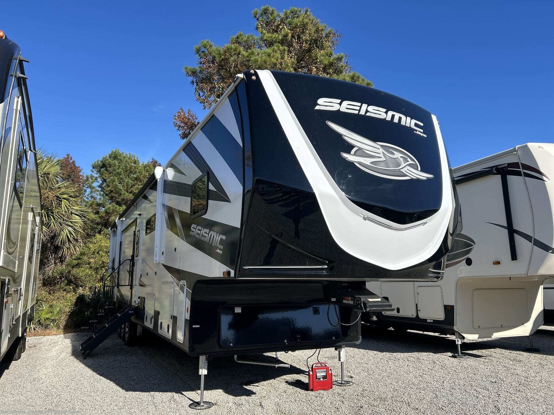 Used 2025 Jayco Seismic 413 available in Myrtle Beach, South Carolina