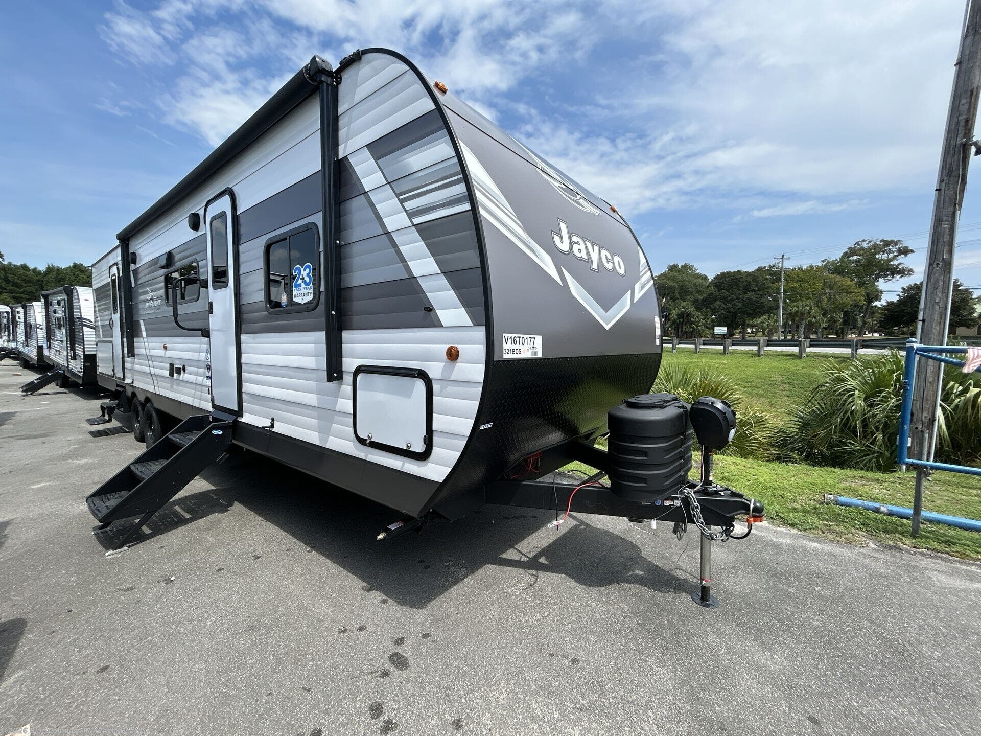 New 2027 Jayco Jay Flight 321BDS available in Myrtle Beach, South Carolina