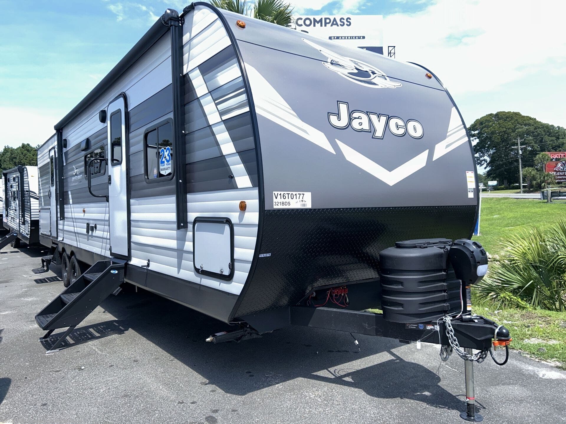 New 2027 Jayco Jay Flight 321BDS available in Myrtle Beach, South Carolina