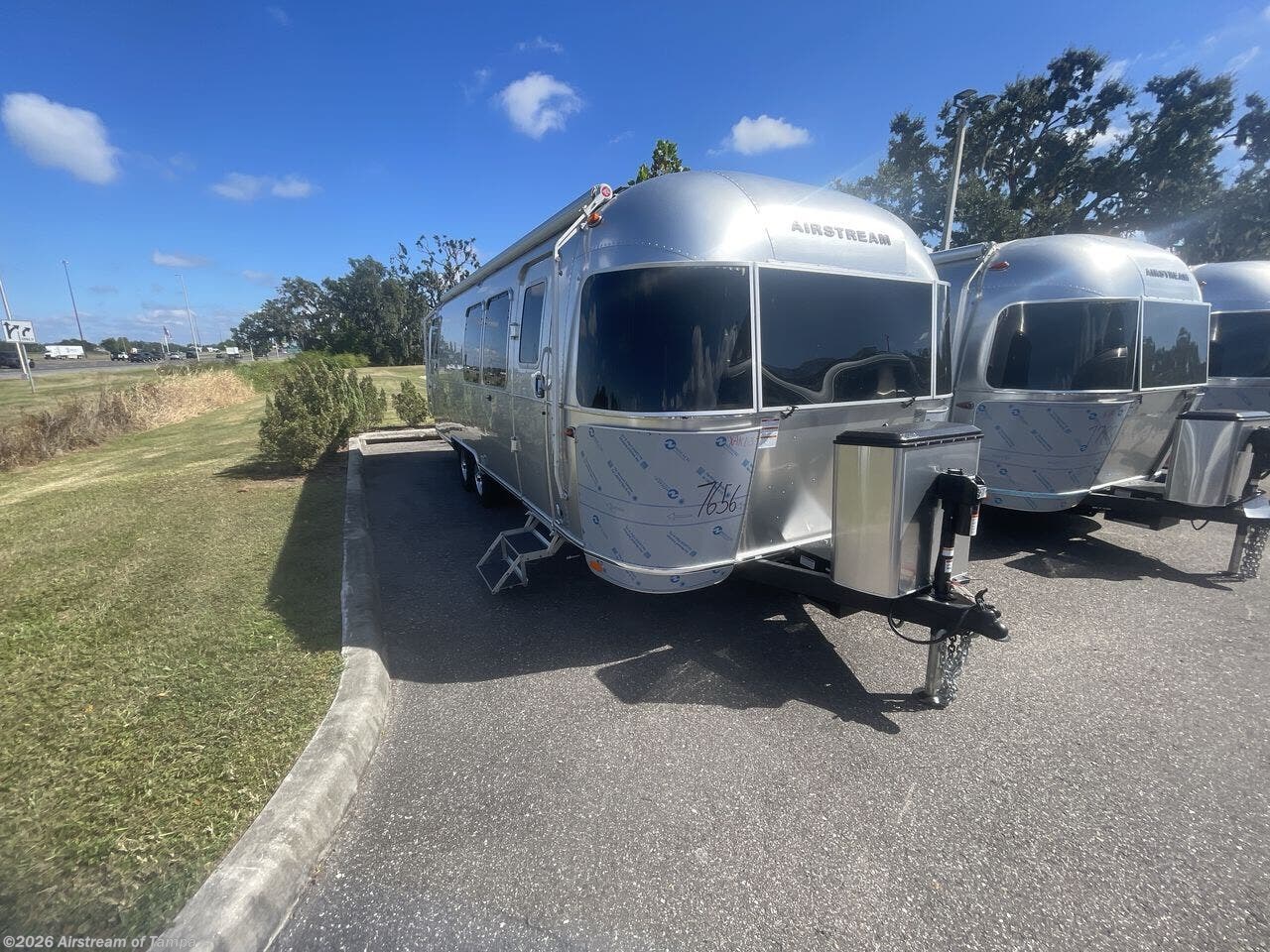 New 2026 Airstream Flying Cloud 28RB available in Dover, Florida