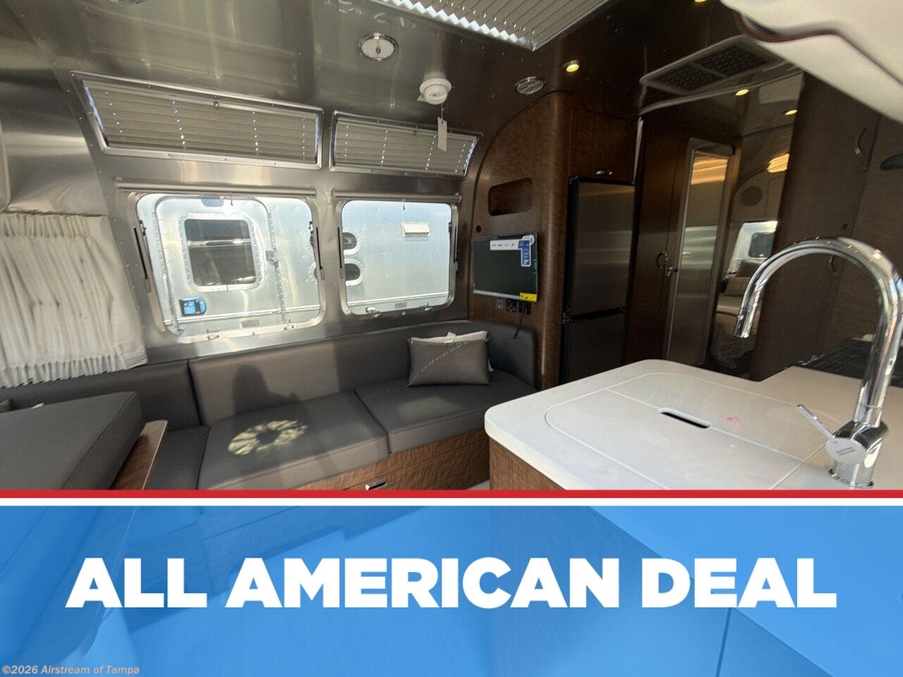 New 2026 Airstream Globetrotter 25FB Twin available in Dover, Florida
