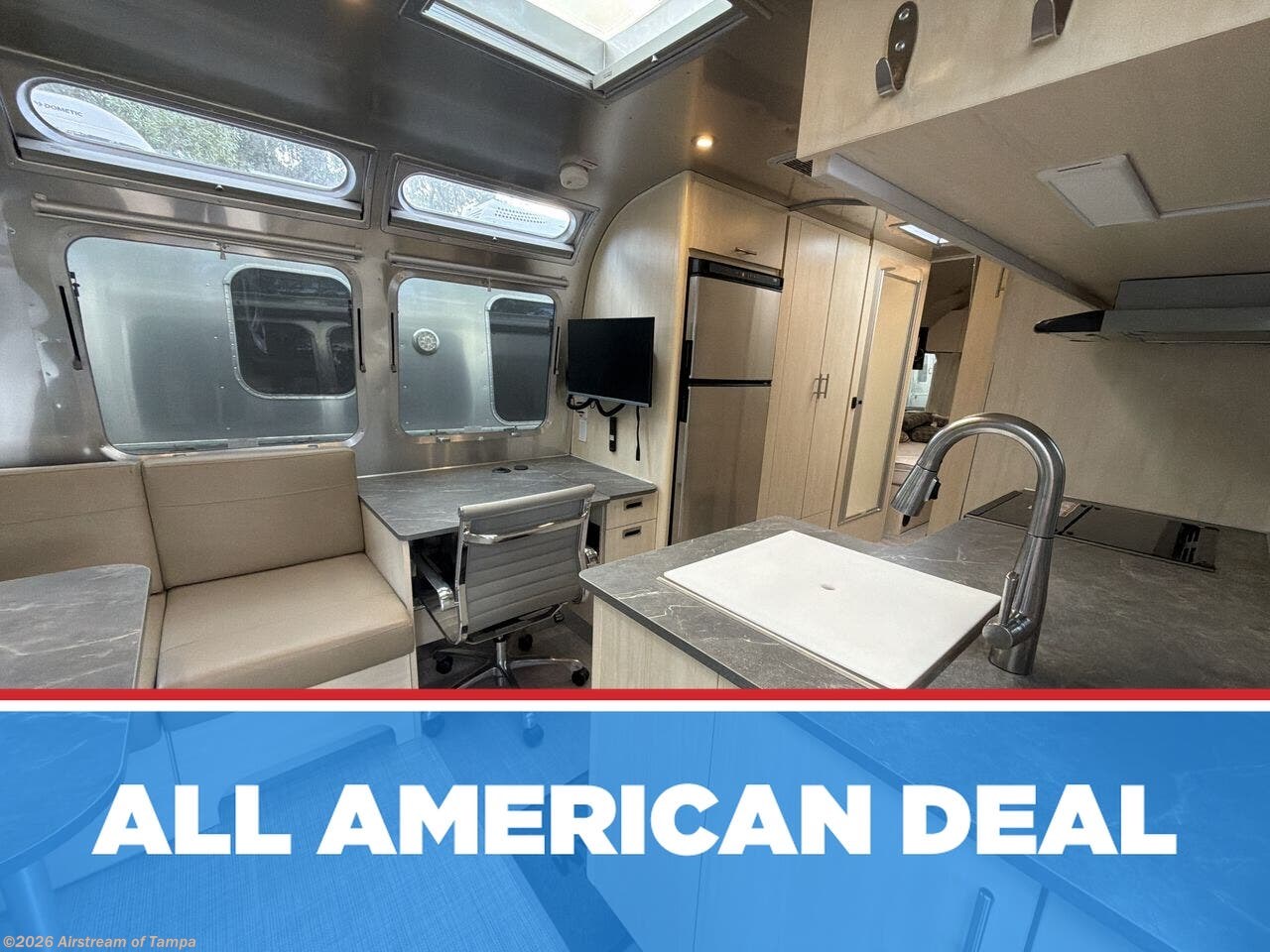 Used 2025 Airstream Flying Cloud 27FB Twin available in Dover, Florida