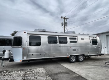 New 2027 Airstream Flying Cloud 30FB Office Twin available in Dover, Florida