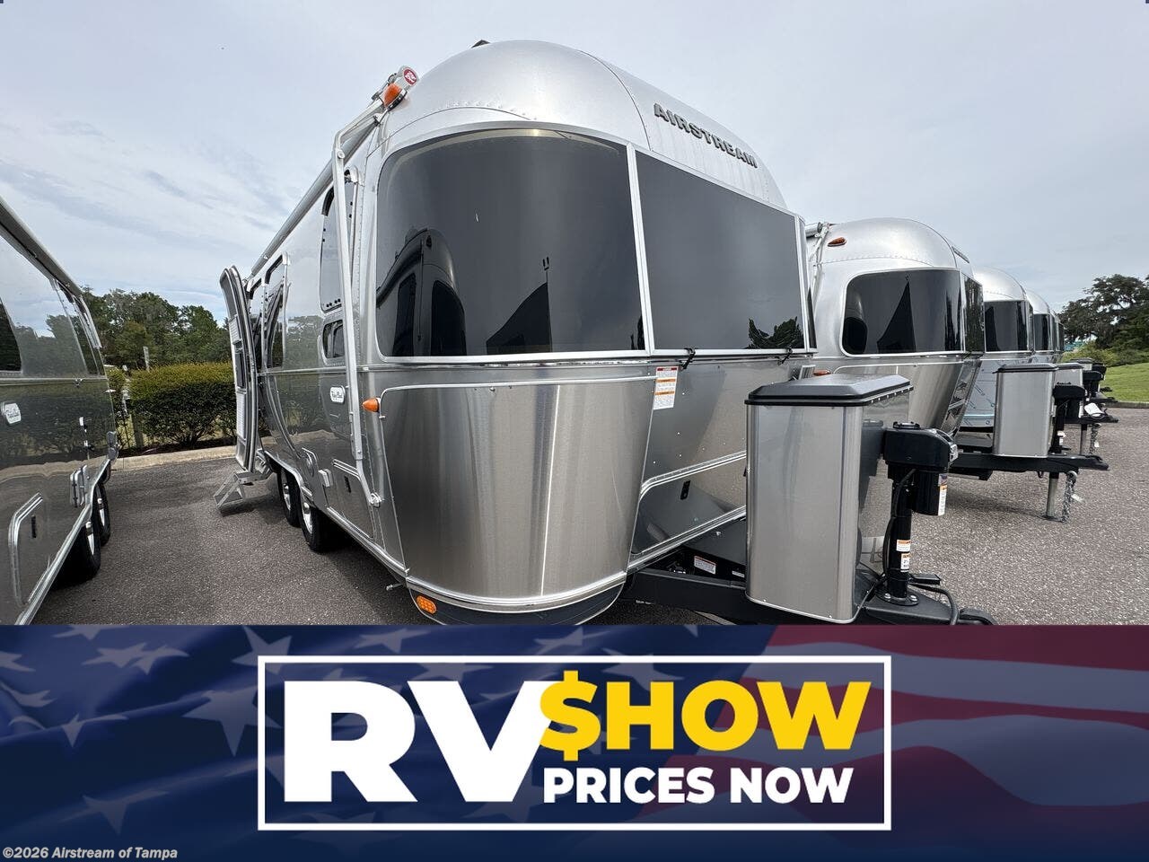 New 2027 Airstream Flying Cloud 23FB Twin available in Dover, Florida