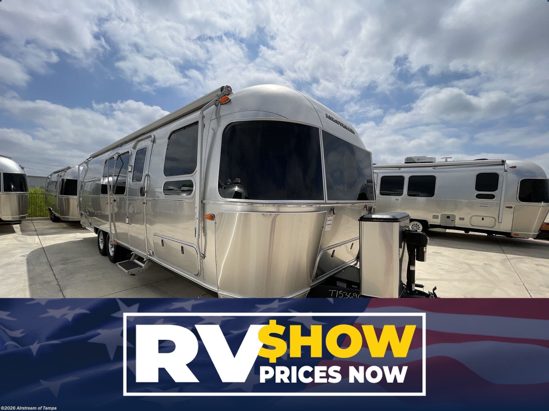 New 2026 Airstream Flying Cloud 30FB Bunk Twin available in Dover, Florida