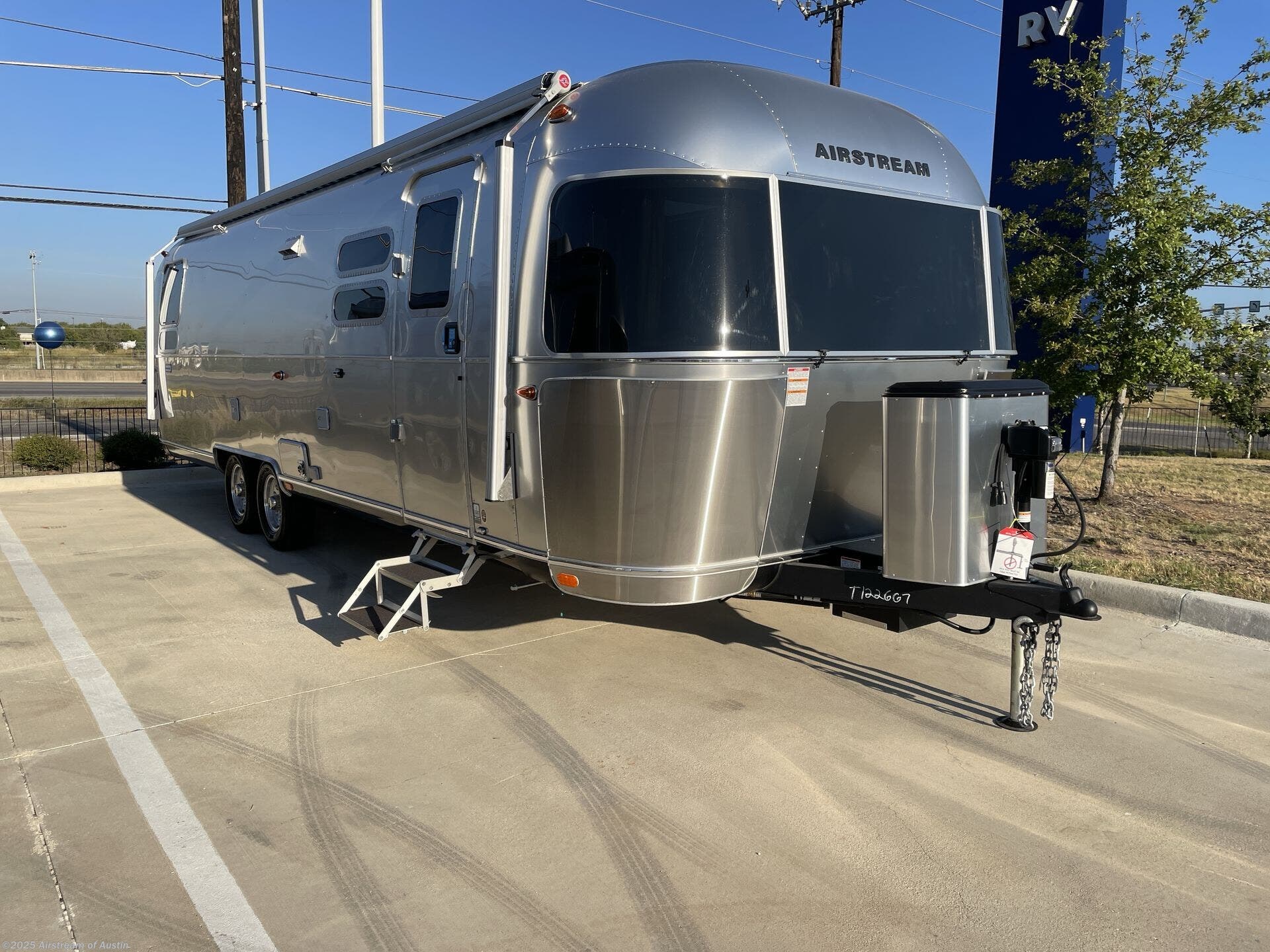 New 2025 Airstream International 30RB available in Buda, Texas