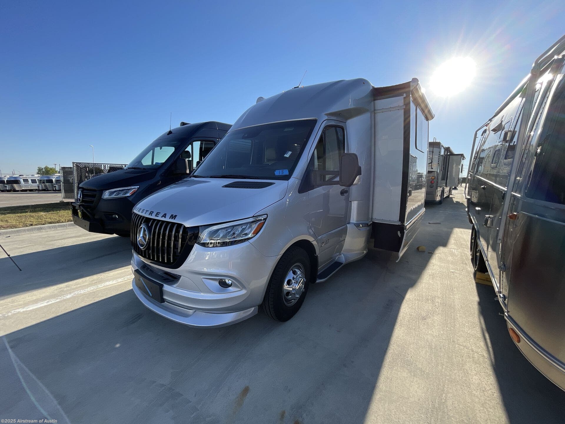 New 2026 Airstream Atlas Murphy Suite available in Buda, Texas