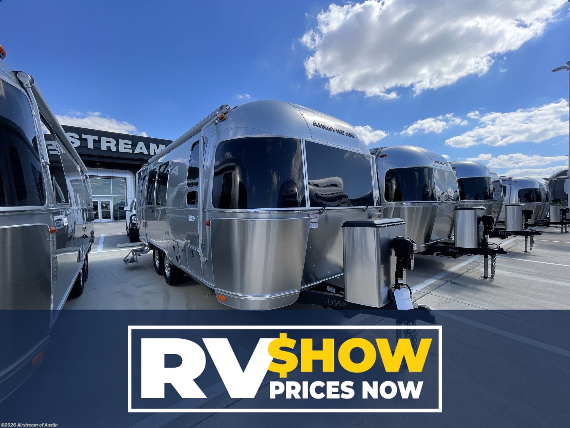 New 2026 Airstream Flying Cloud 25FB Twin available in Buda, Texas