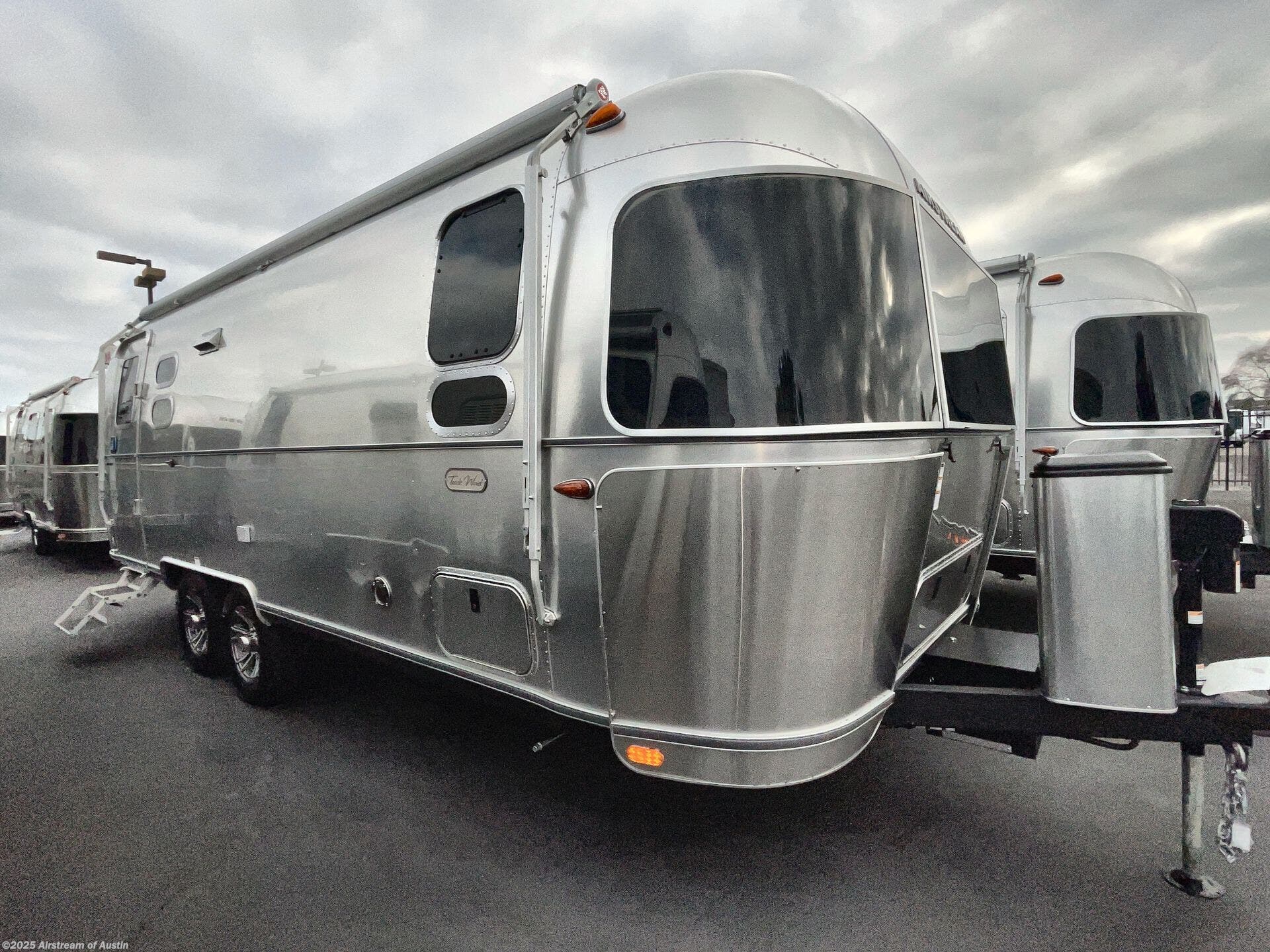 Used 2025 Airstream Trade Wind 25FB Twin available in Buda, Texas