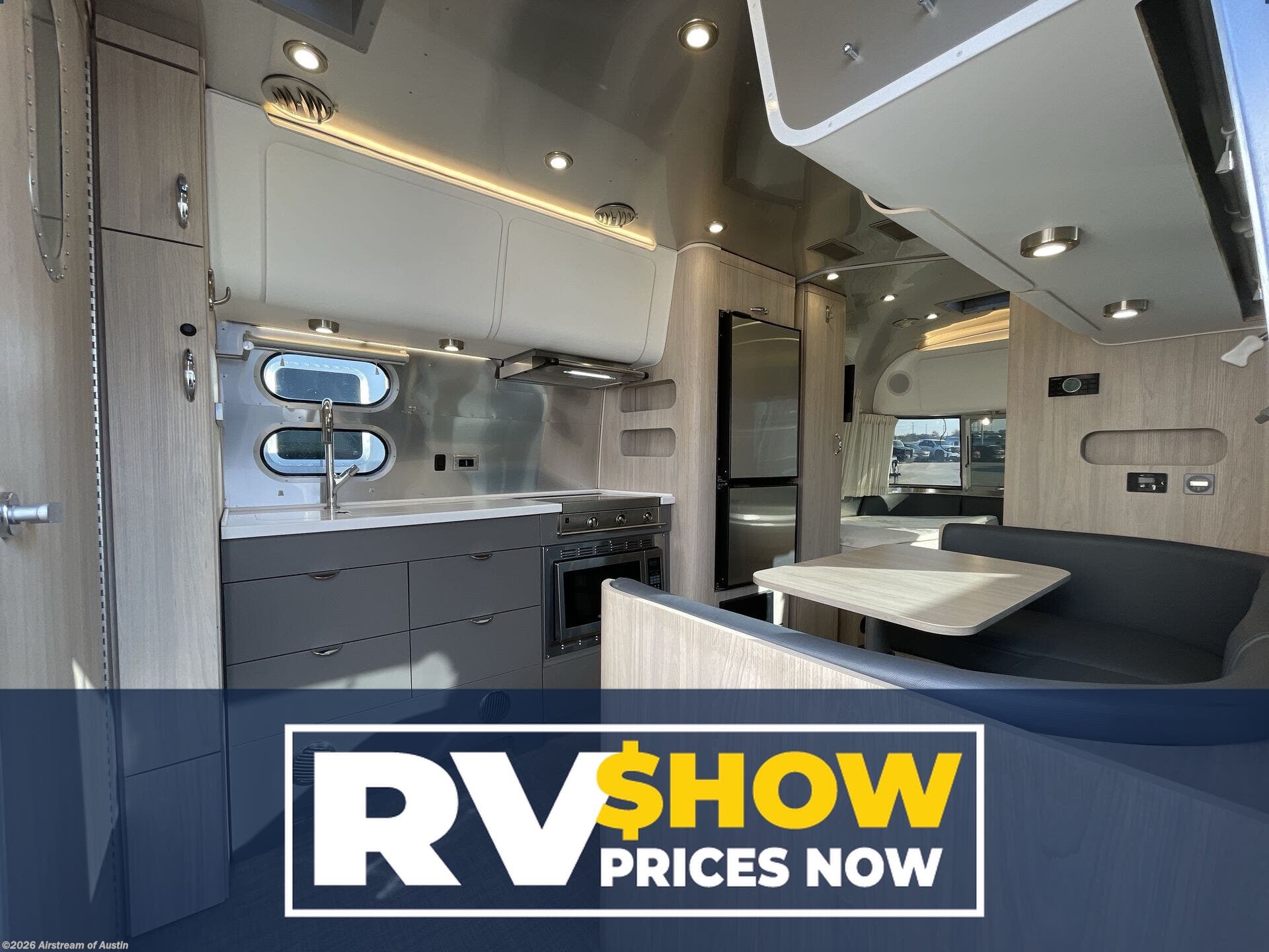 Used 2021 Airstream Globetrotter 23FB Twin available in Buda, Texas