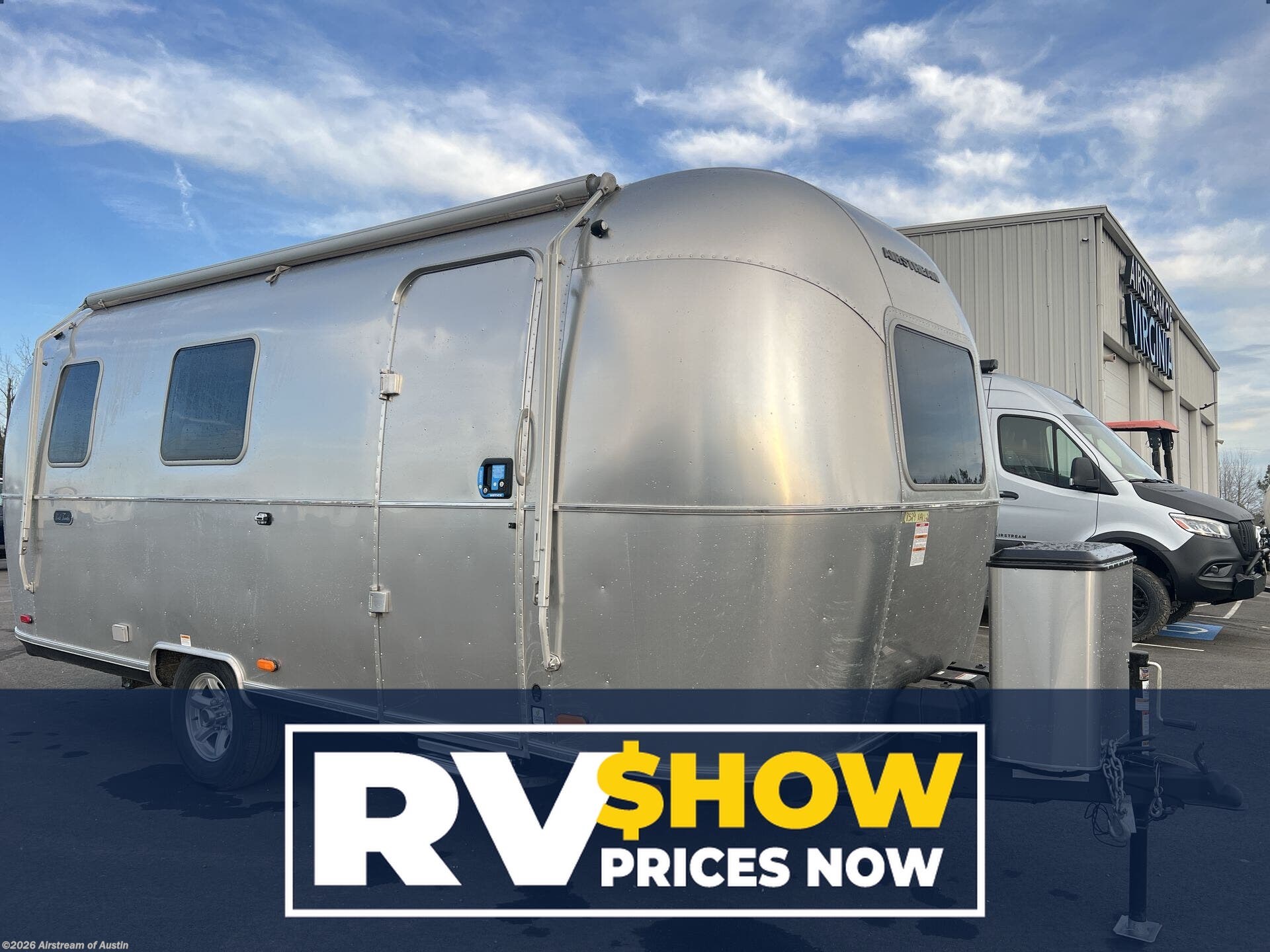 New 2026 Airstream Traveler World  22RB available in Buda, Texas