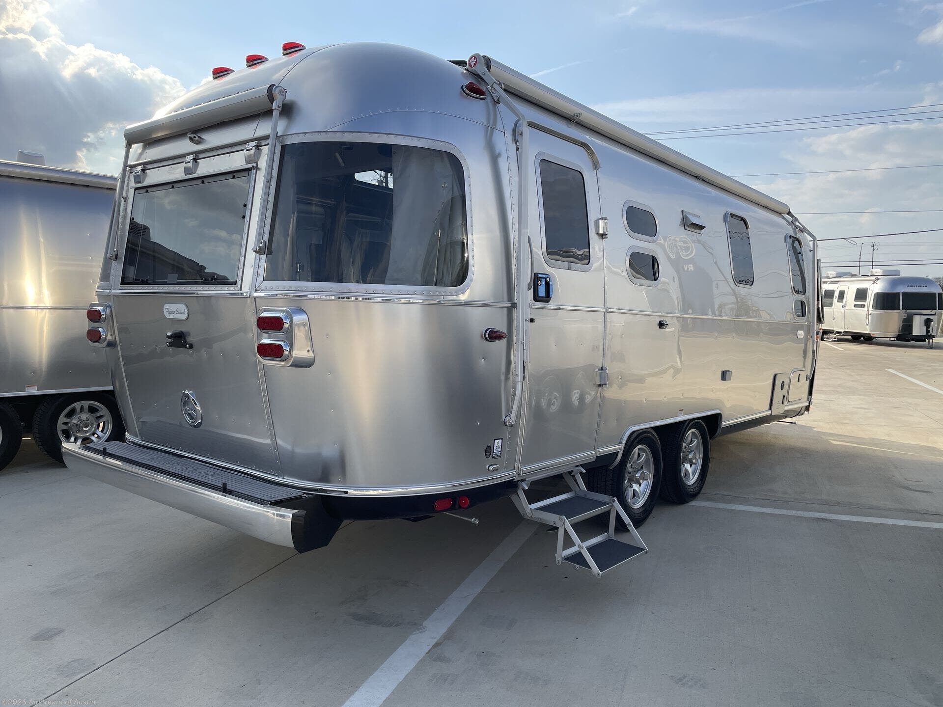 New 2026 Airstream Flying Cloud 25FB Twin available in Buda, Texas
