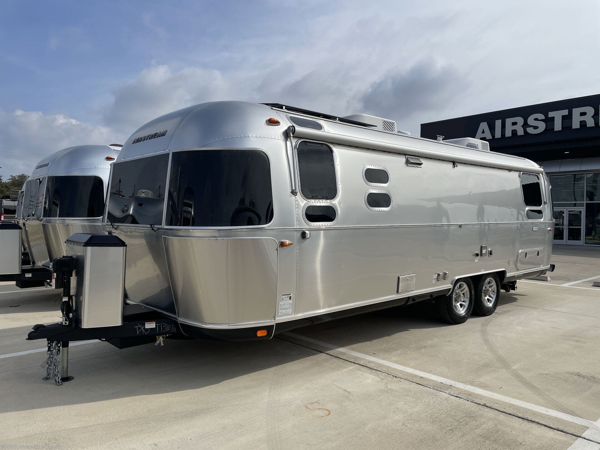 New 2026 Airstream Classic 28RB Twin available in Buda, Texas