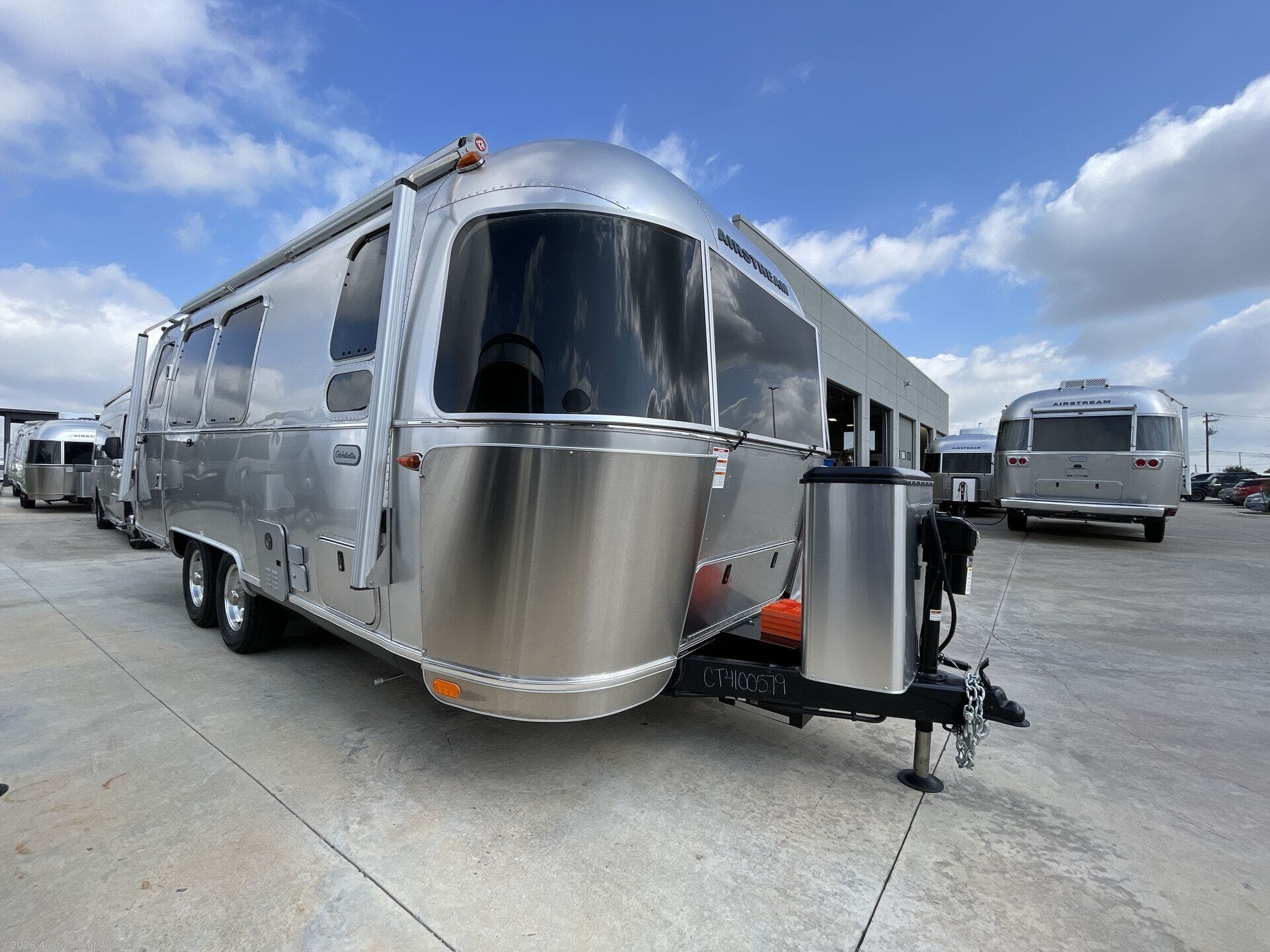 Used 2021 Airstream Globetrotter 23FB Twin available in Buda, Texas