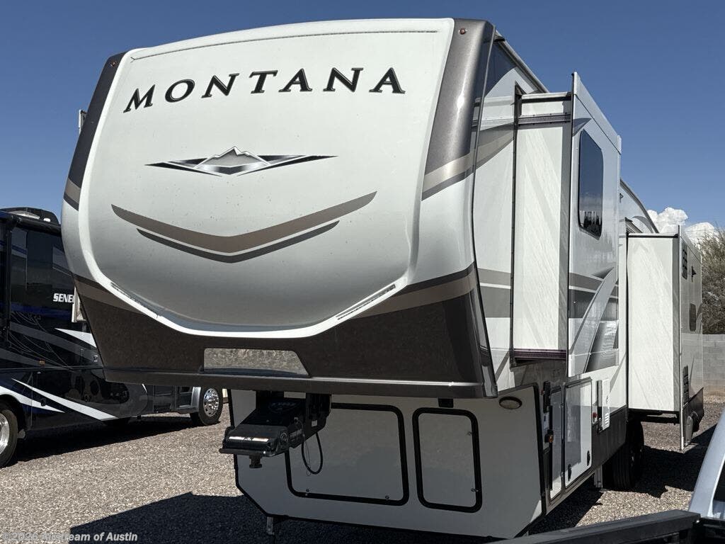 Used 2020 Keystone Montana 3780RL available in Buda, Texas