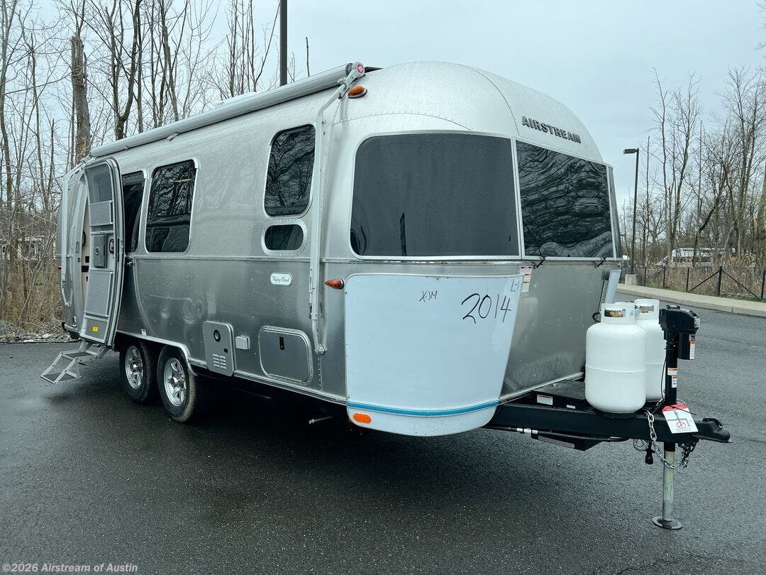 Used 2024 Airstream Flying Cloud 23FB available in Buda, Texas