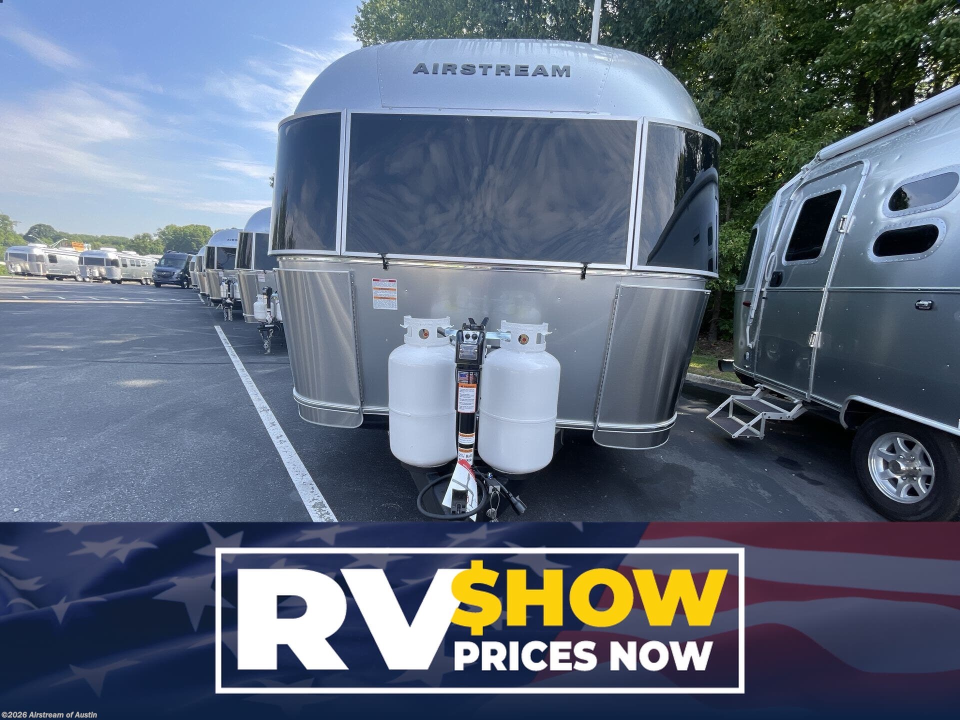 New 2027 Airstream Flying Cloud 25FB available in Buda, Texas