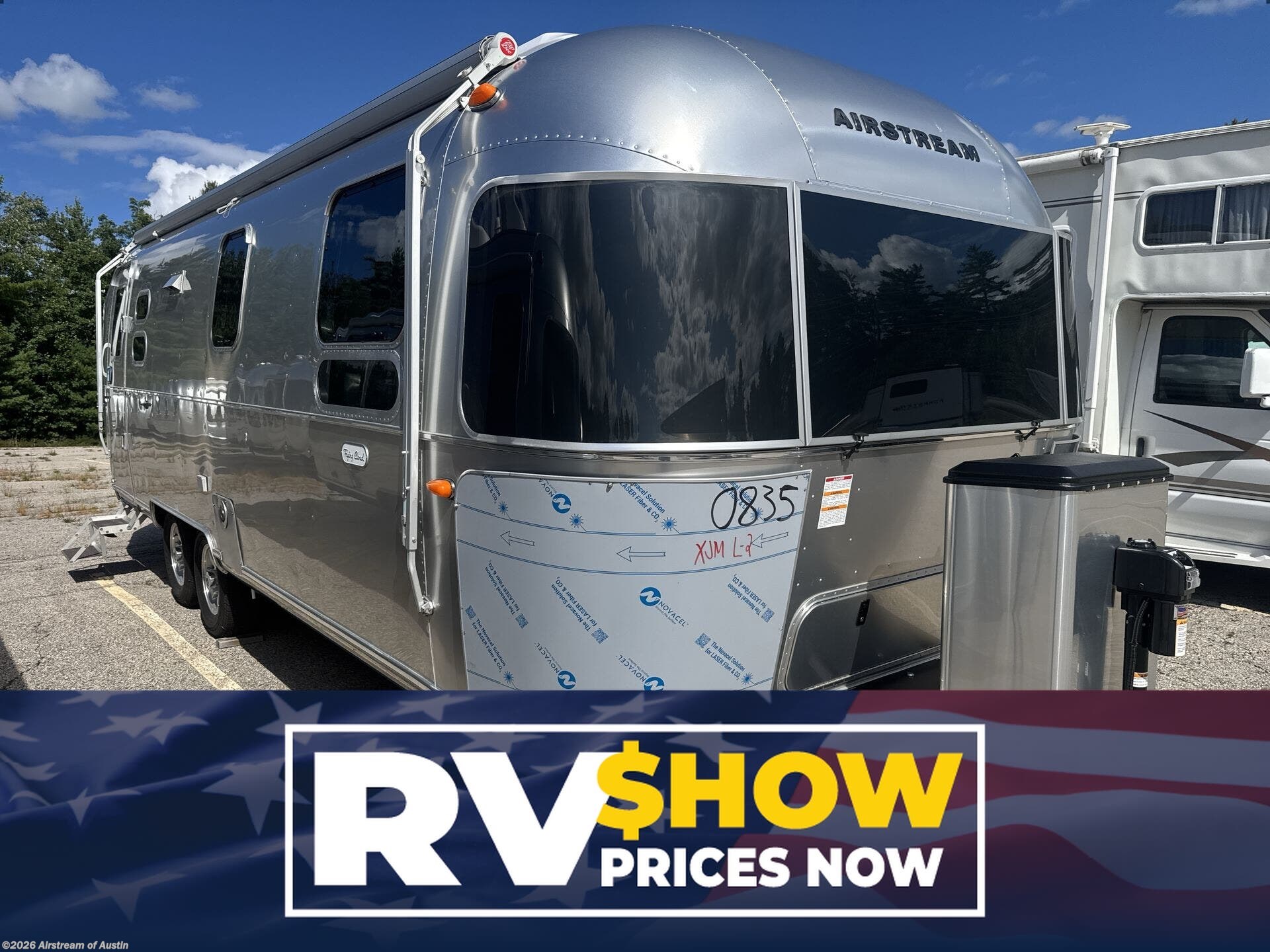 New 2027 Airstream Flying Cloud 27FB available in Buda, Texas