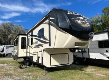 Used 2016 Keystone Alpine 3011RE available in Bushnell, Florida