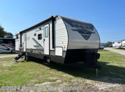 Used 2023 Palomino Puma 31QBBH available in Bushnell, Florida