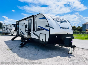 Used 2021 Forest River Cherokee Alpha Wolf 26DBH-L available in Bushnell, Florida