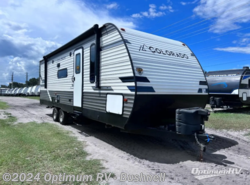 Used 2022 Dutchmen Colorado 26BHC available in Bushnell, Florida