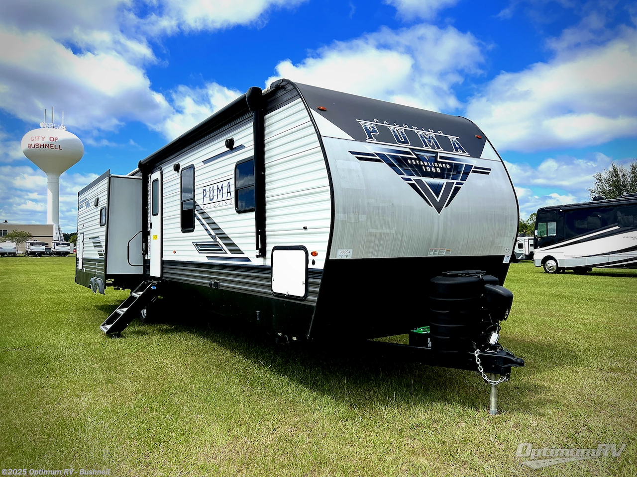 Used 2023 Palomino Puma 32MBDS available in Bushnell, Florida