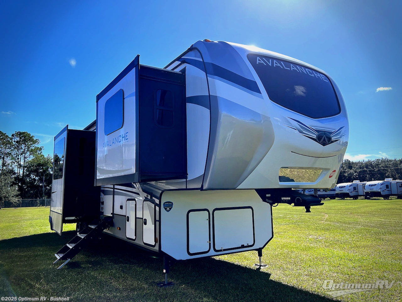 Used 2023 Keystone Avalanche 360FL available in Bushnell, Florida