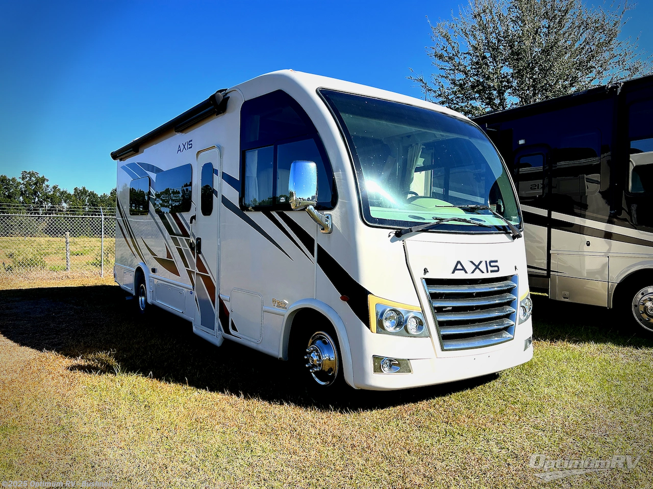 Used 2023 Thor  Axis 24.3 available in Bushnell, Florida
