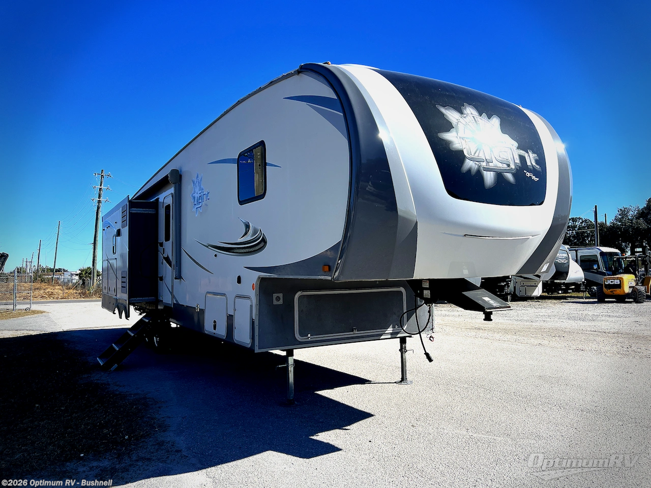 Used 2020 Highland Ridge Mesa Ridge Limited MF335MBH available in Bushnell, Florida