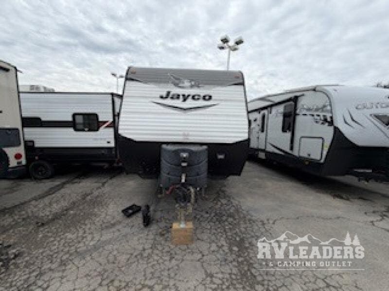 Used 2022 Jayco Jay Flight 33RBTS available in Adamsburg, Pennsylvania