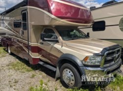 Used 2019 Dynamax Corp Isata 5 30FW available in Adamsburg, Pennsylvania