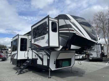 Used 2018 Grand Design Momentum 376TH available in Gilroy, California